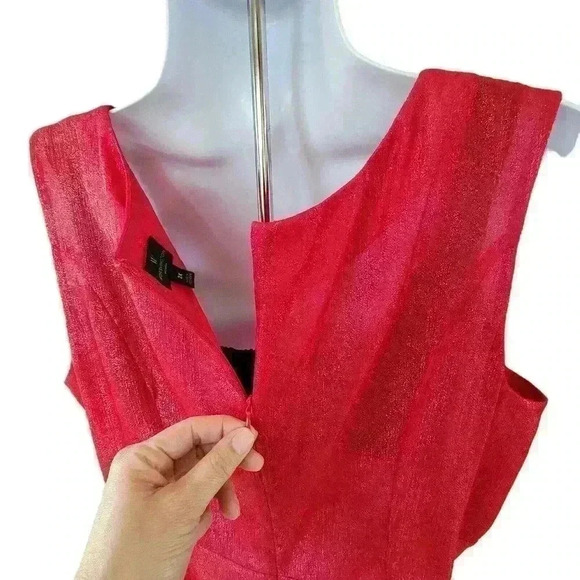 Worthington Woman Blouse Red Shimmer Flowy Sleeveless Ruffle Plus Size 2X - Picture 6 of 8